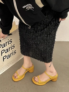 Летние женские тапочки 2023, новые модные нескользящие повседневные сандалии на толстом каблуке на высоком каблуке